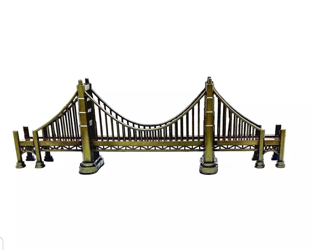 London Gate, London Bridge for home and office decor - Metal monument Tabletop Decoration